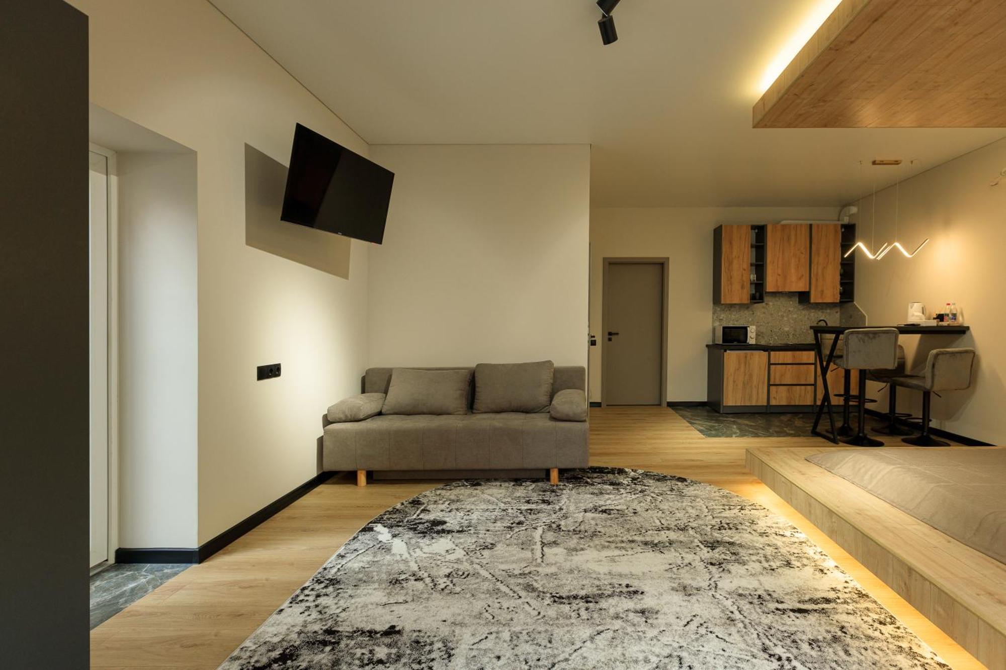 Discovery Garden Apartments Khmelʼnytsʼkyy Bagian luar foto