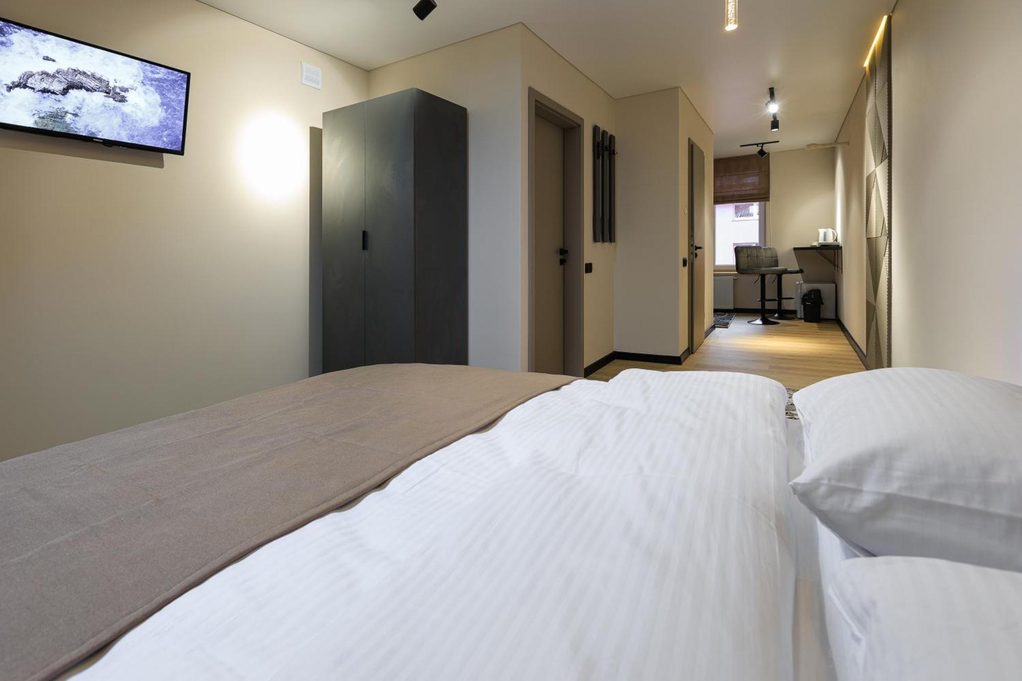 Discovery Garden Apartments Khmelʼnytsʼkyy Bagian luar foto