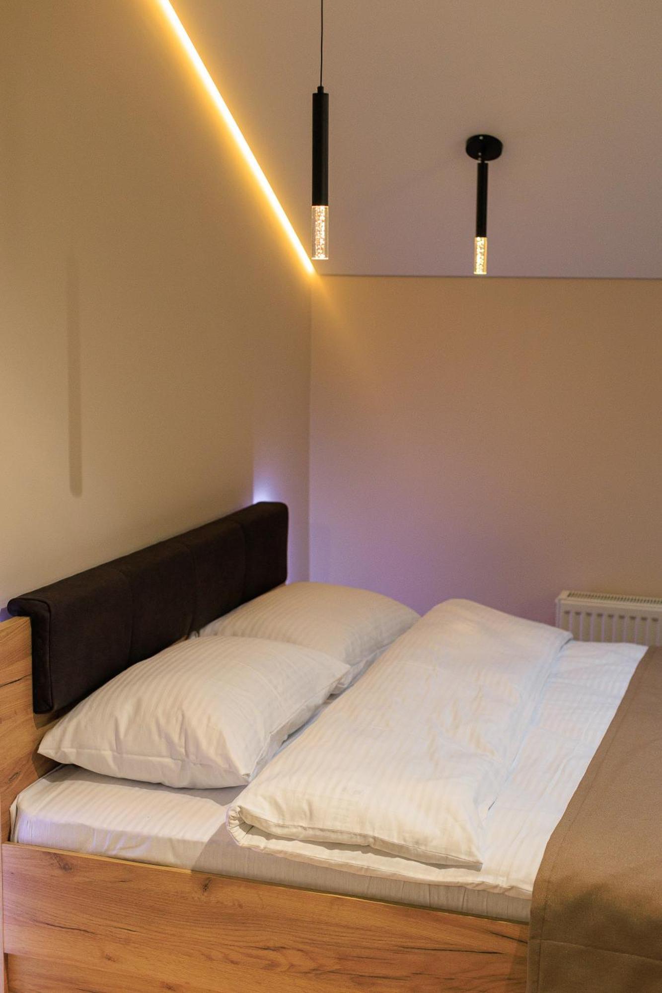 Discovery Garden Apartments Khmelʼnytsʼkyy Bagian luar foto