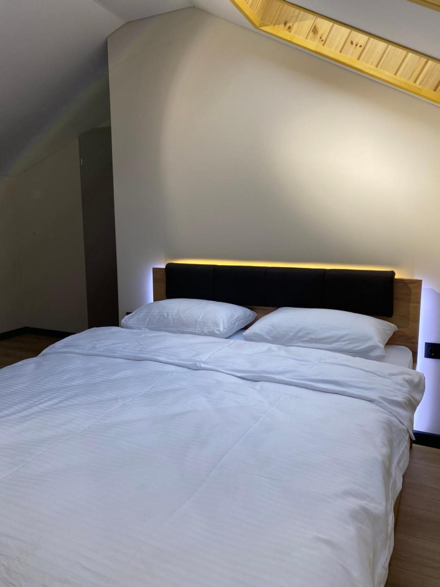 Discovery Garden Apartments Khmelʼnytsʼkyy Bagian luar foto